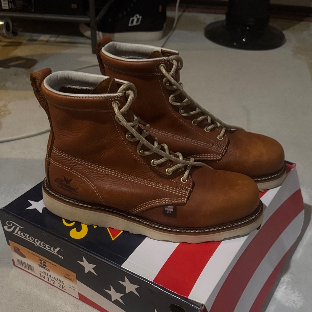 Thorogood Men's Brown Leather Boots